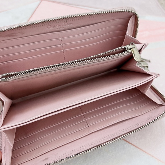 Dior Patent Wallet - Picture 7 of 14